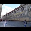 Der auf rund 23.000 Fliesen aus Meißner Porzellan aufgertragene Fürstenzug